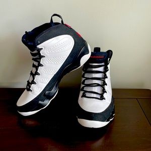 Air Jordan 9 Retro OG